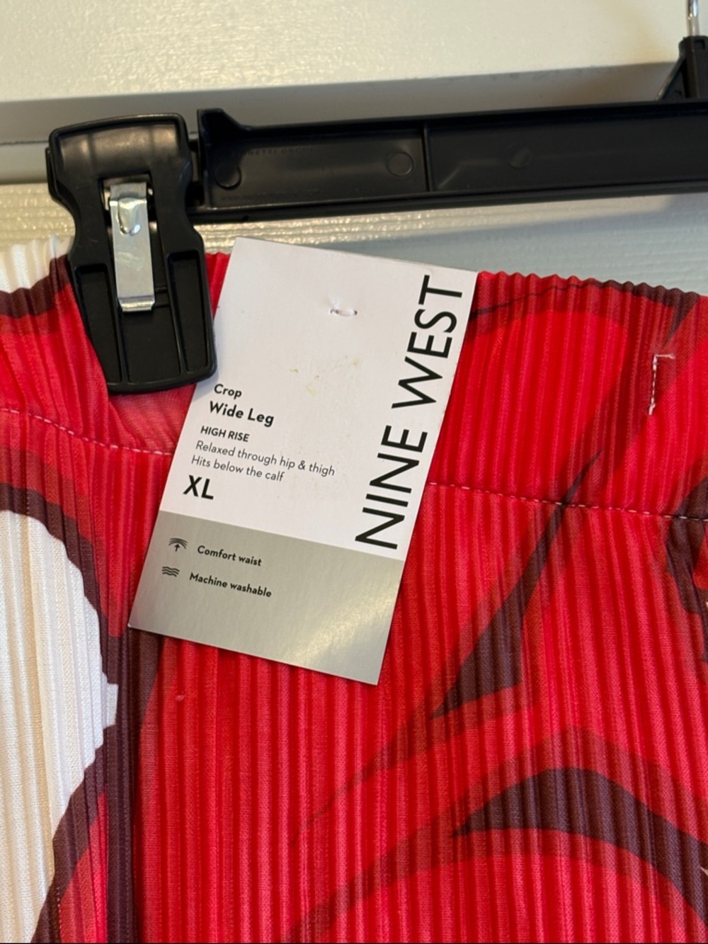 Nine West |  NWT Red & Cream Patterned Wide Leg Crop Pants High Rise Size XL - Picture 6 of 6